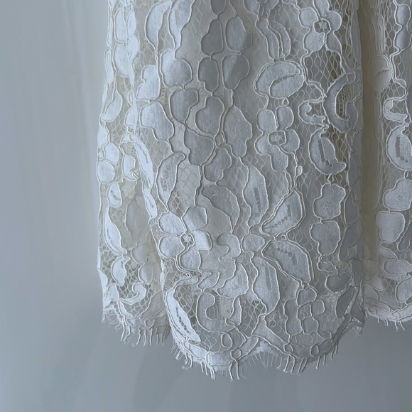 NBD lace dress size M - Picture 3 of 3